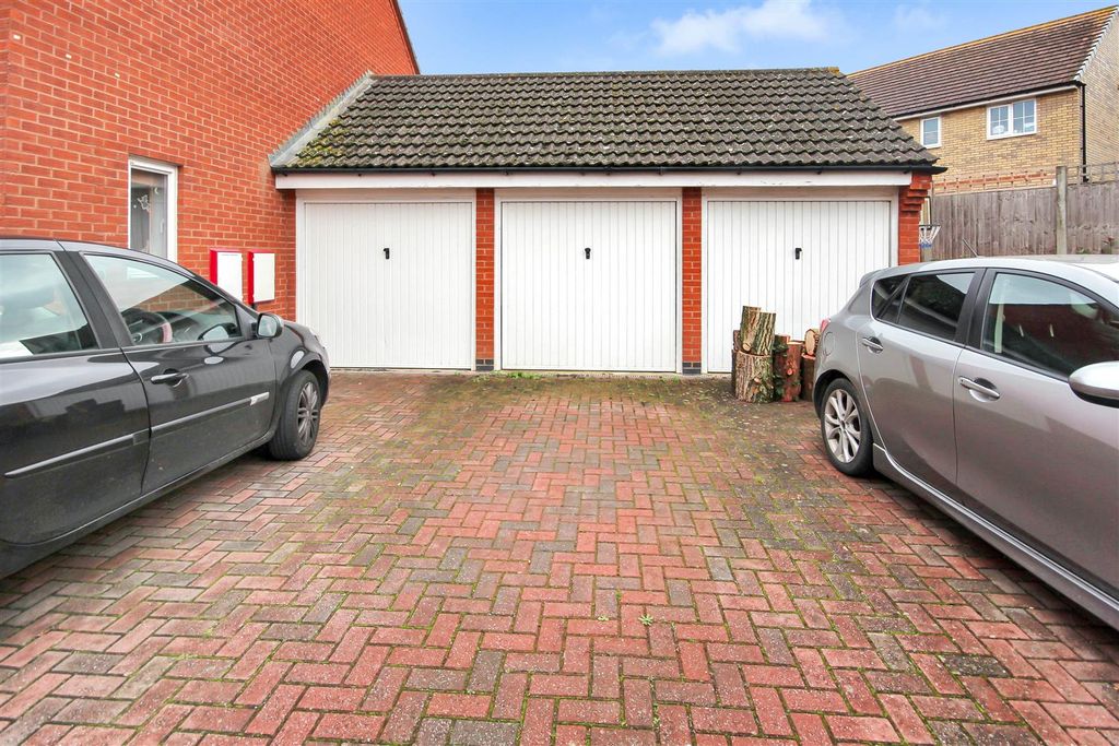 Property photo 2 of 2 Img_8954.Jpg