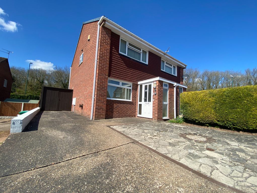 Property photo 1 of 1 Craster Drive Front