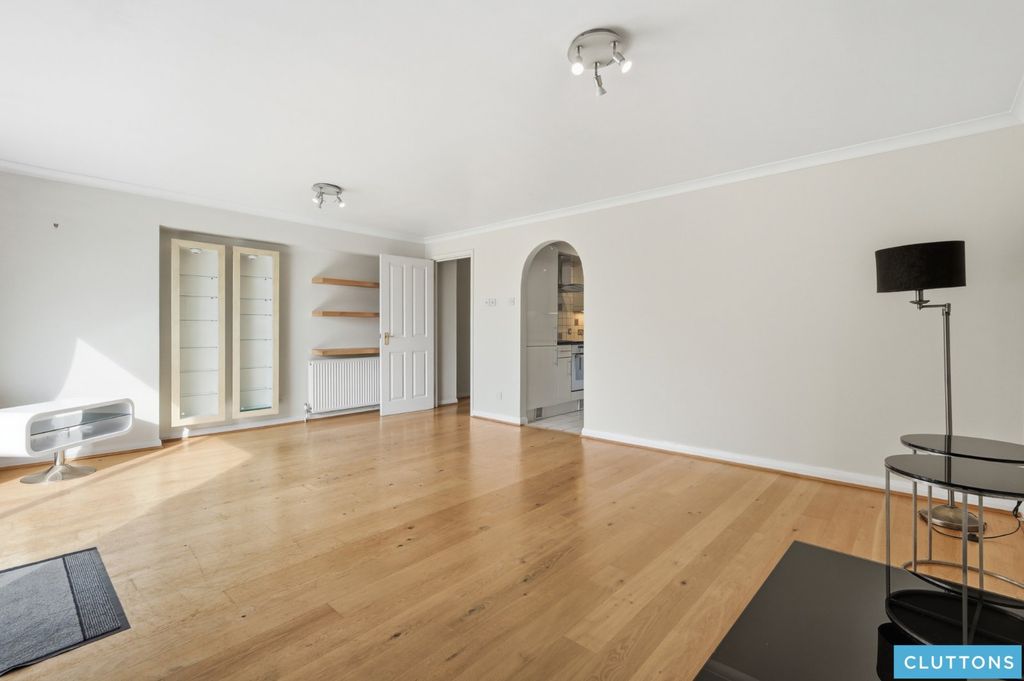 Property photo 3 of 18 Picture No. 15