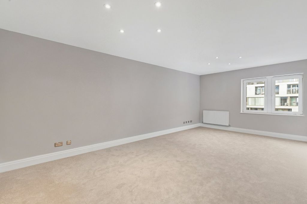 Property photo 2 of 18 Picture No. 02