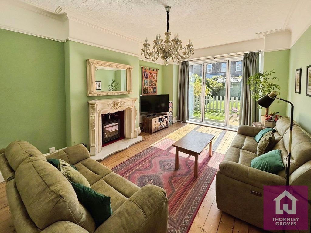 Property photo 2 of 16 Picture No. 14