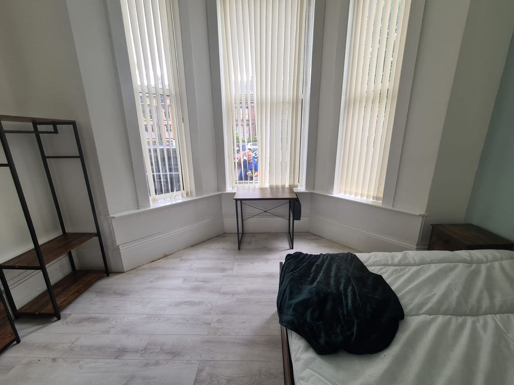 Property photo 3 of 29