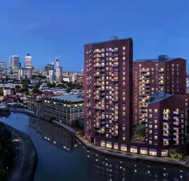 Property photo 2 of 12