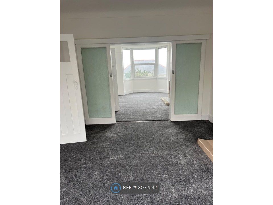 Property photo 3 of 8 Dining Room
