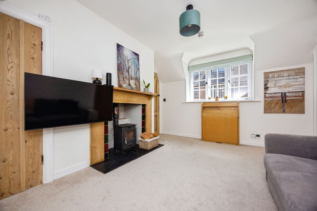 Property photo 1 of 14 Pbox-Img.Jpg