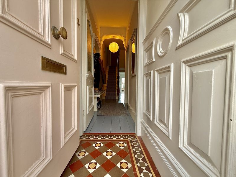 Property photo 2 of 32 Photo 5