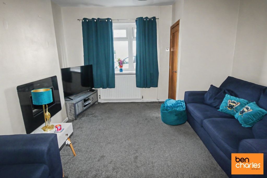 Property photo 2 of 12 Picture No. 09