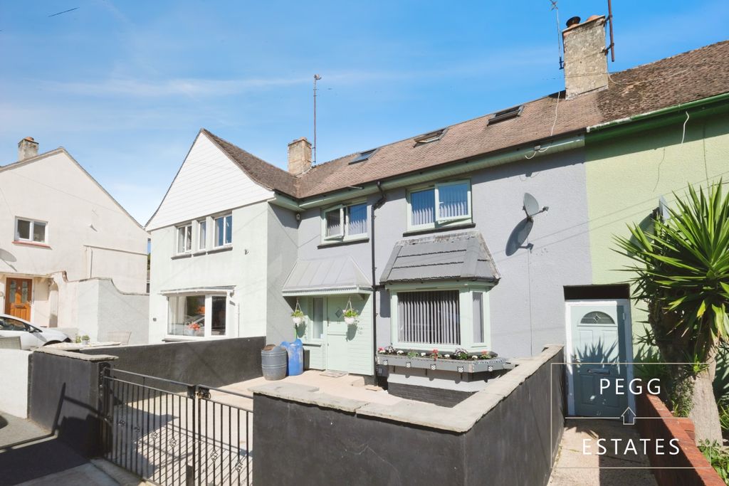 Property photo 1 of 21