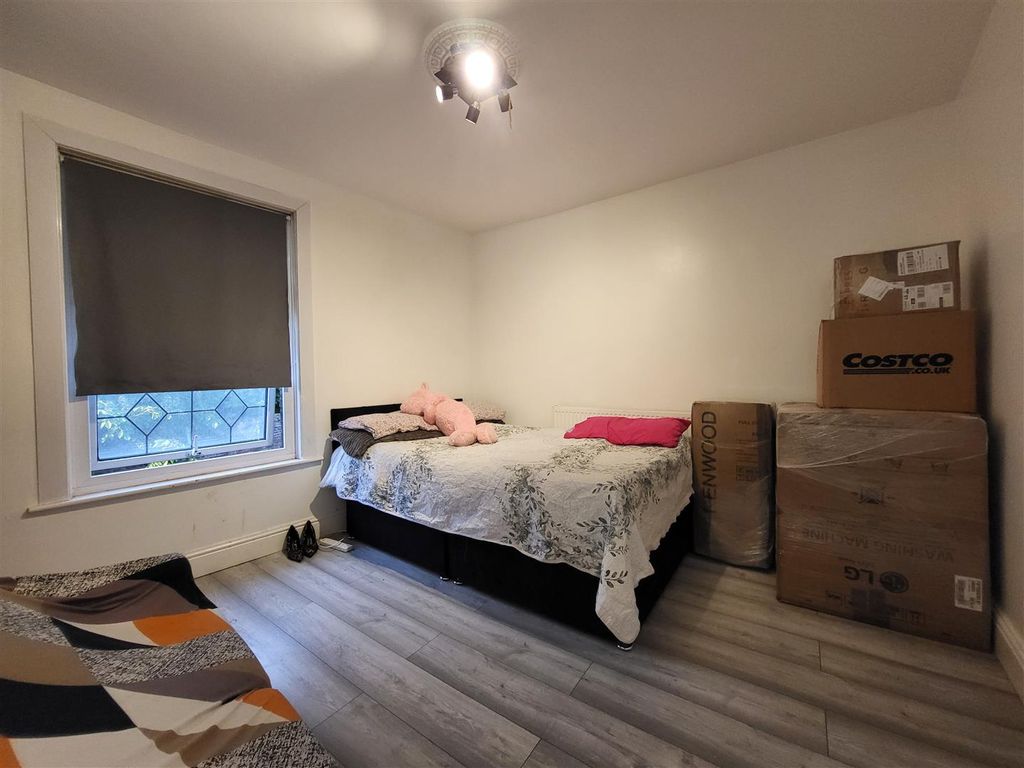 Property photo 3 of 8 20250522_201727.Jpg