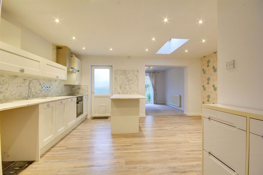 Property photo 2 of 12 Img_3505-Img_3507.Jpg