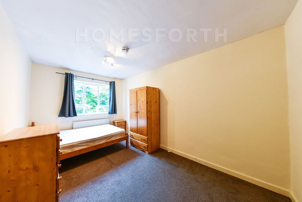 Property photo 3 of 12 Photo 3