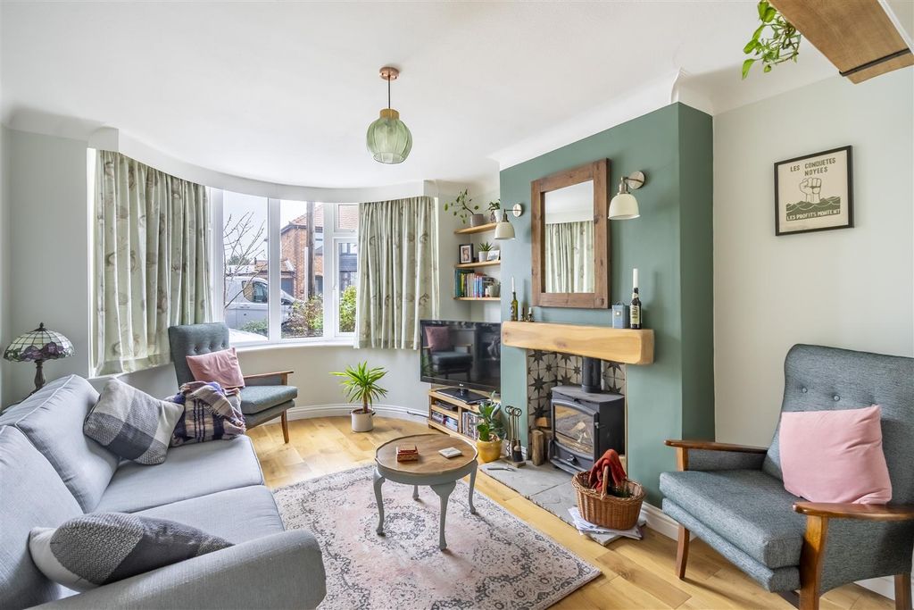 Property photo 2 of 18 30Tw-1.Jpg