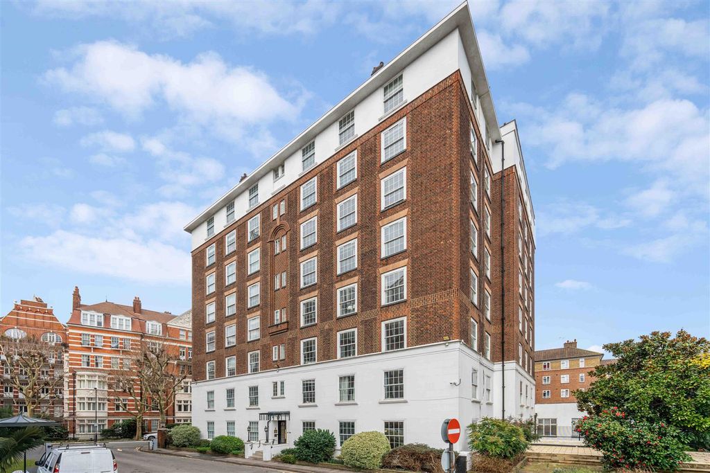 Property photo 1 of 8