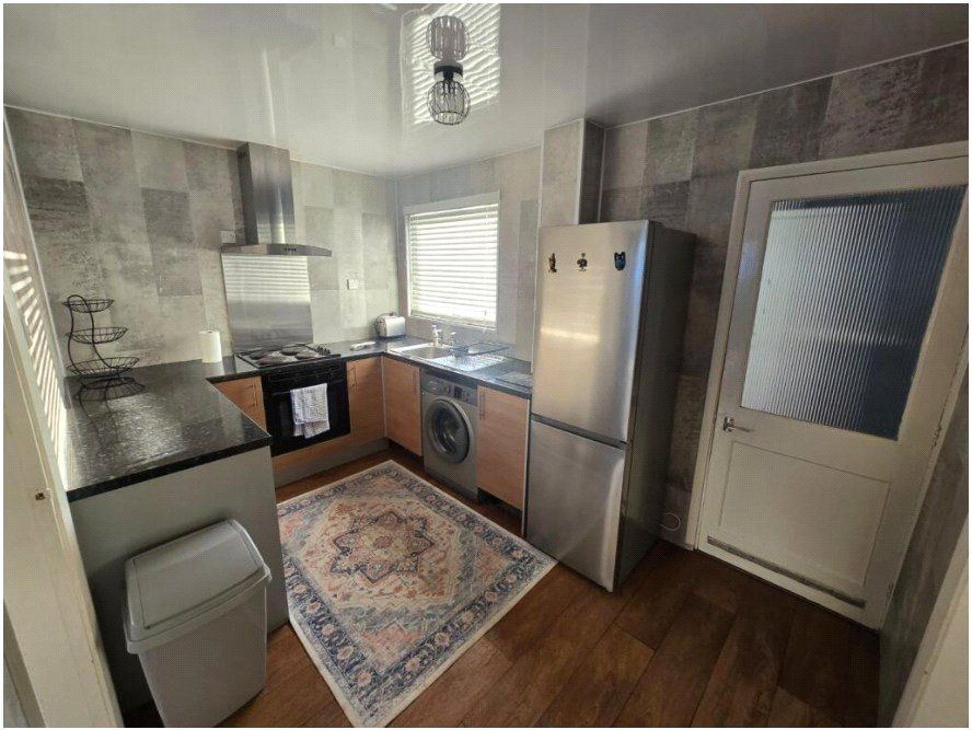 Property photo 2 of 15 Kitchen