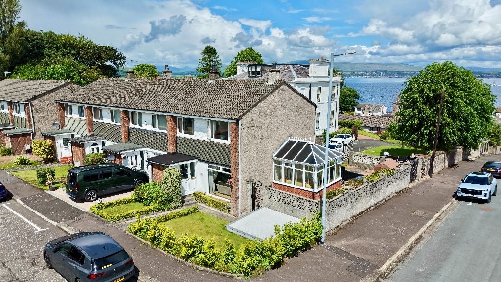 Property photo 2 of 34