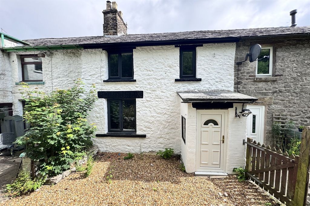 Property photo 1 of 12 (Main)