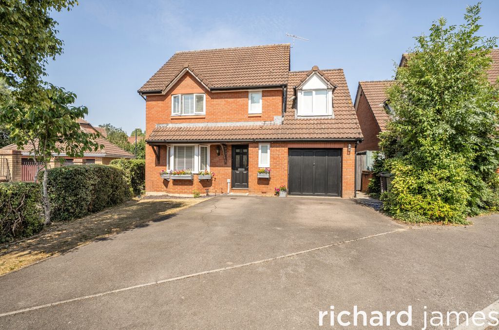 Property photo 1 of 15 76d1E9E42531447Ca1A7c2A913ce54F6