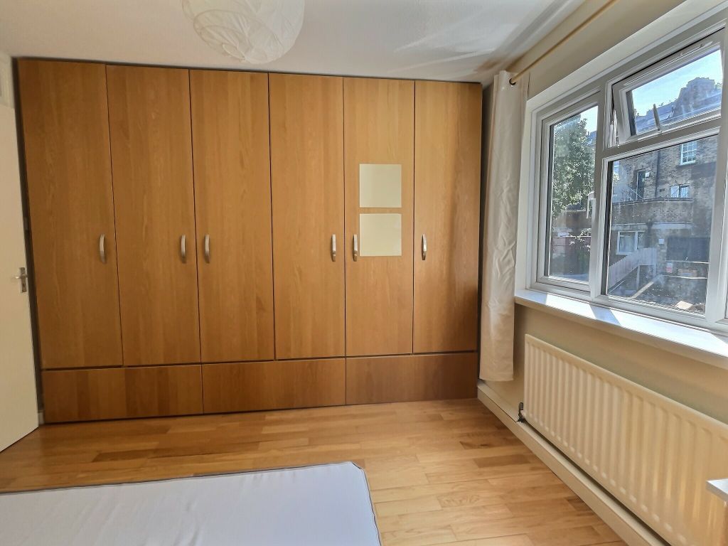 Property photo 3 of 8