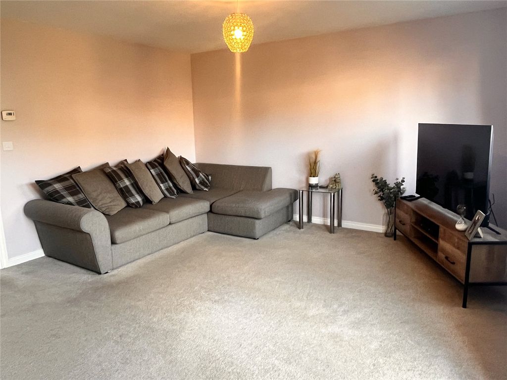 Property photo 3 of 14 Picture No. 04