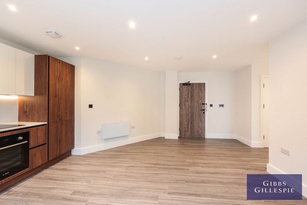 Property photo 3 of 6 Property Image