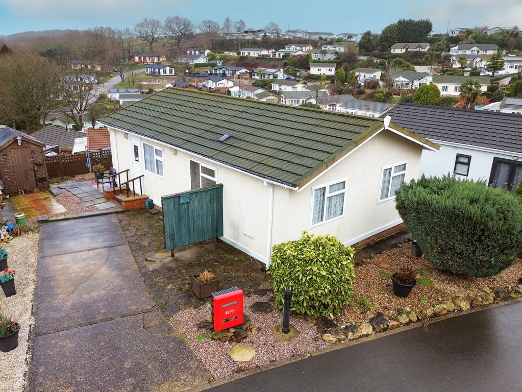 Property photo 1 of 19 Front