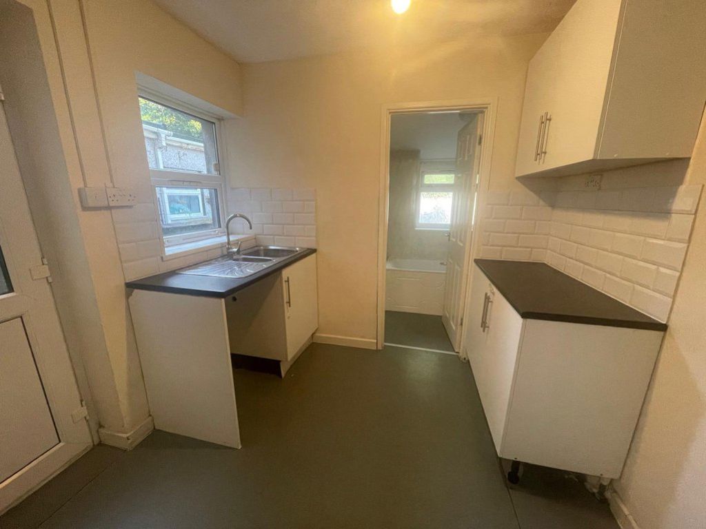 Property photo 1 of 2