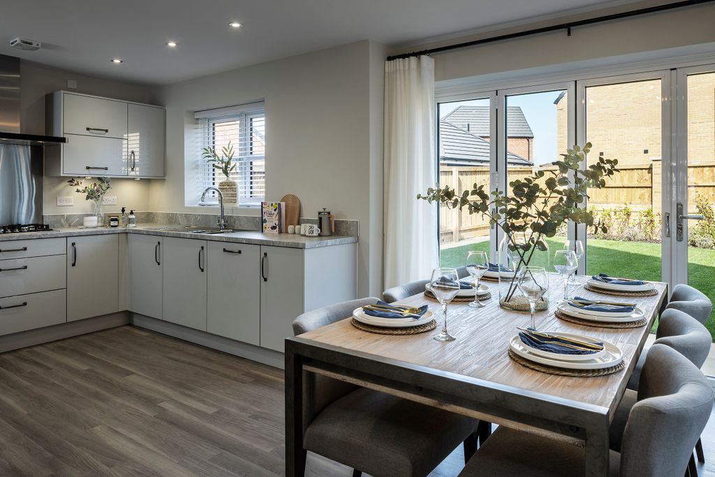 Property photo 3 of 10 Kitchen/Diner
