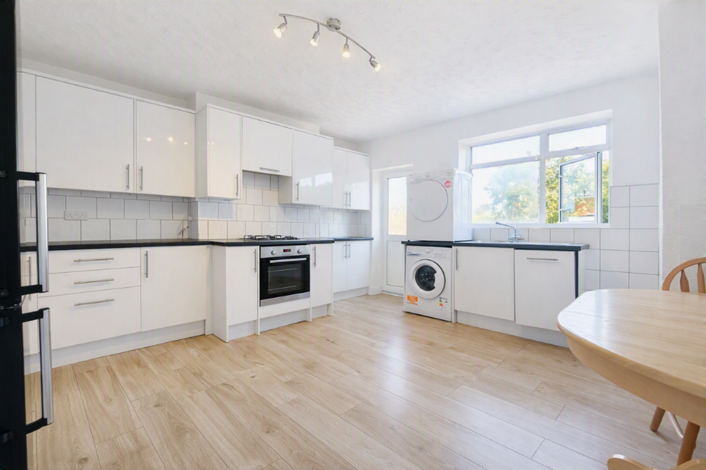 Property photo 2 of 16 2