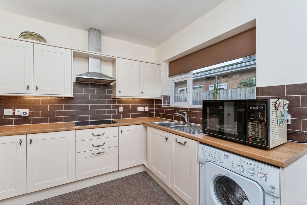 Property photo 3 of 22 Pbox-Img.Jpg