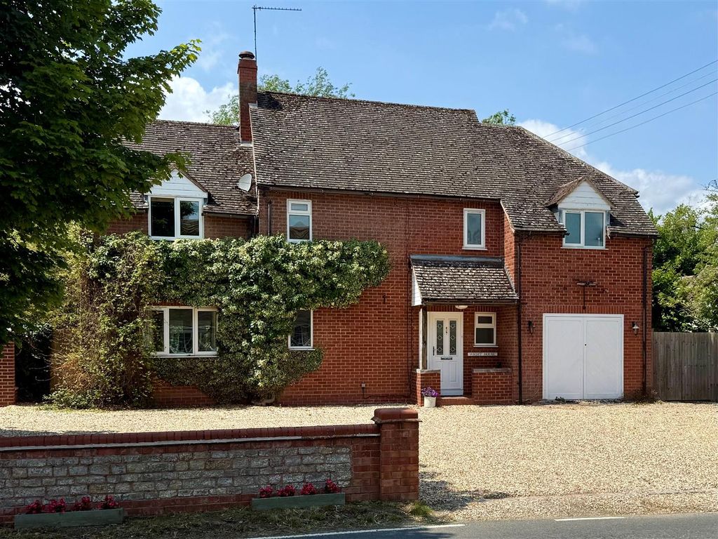 Property photo 1 of 21