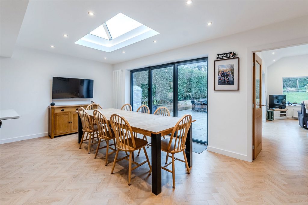 Property photo 3 of 18 Picture No. 04