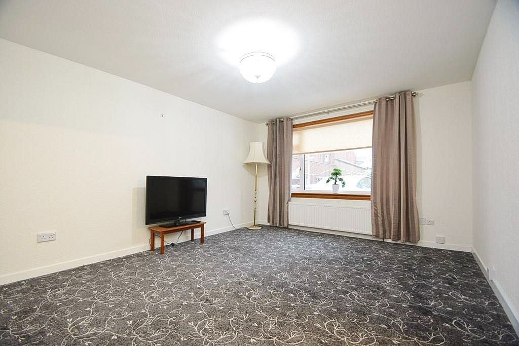 Property photo 3 of 11 4808496