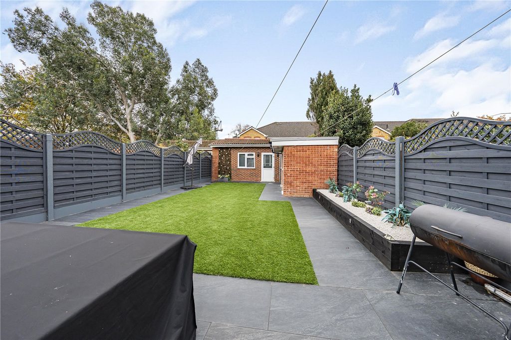 Property photo 2 of 18 Picture No. 06