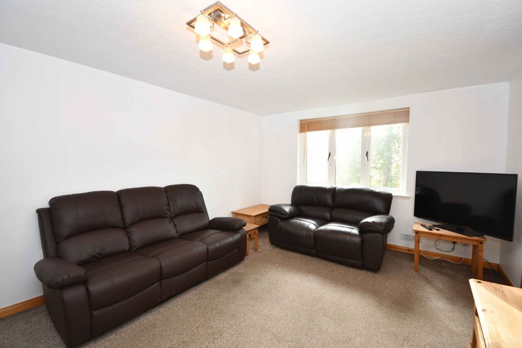 Property photo 2 of 9 Photo