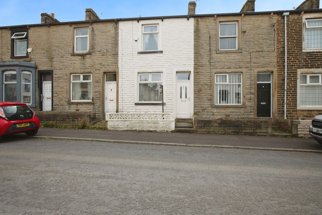 Property photo 1 of 15 Photo