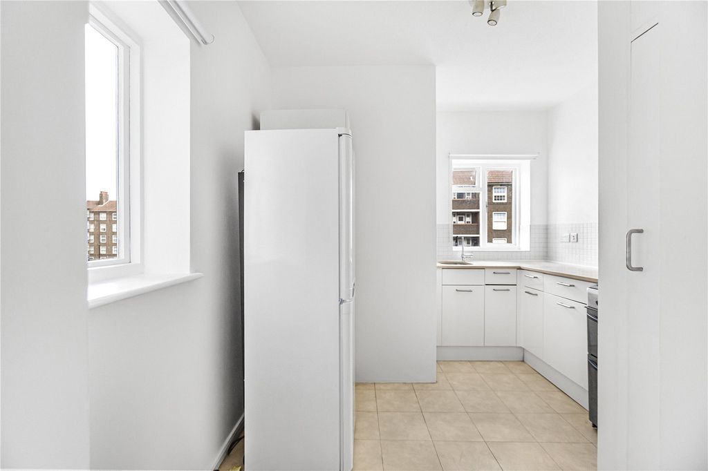 Property photo 3 of 13 Picture No. 06