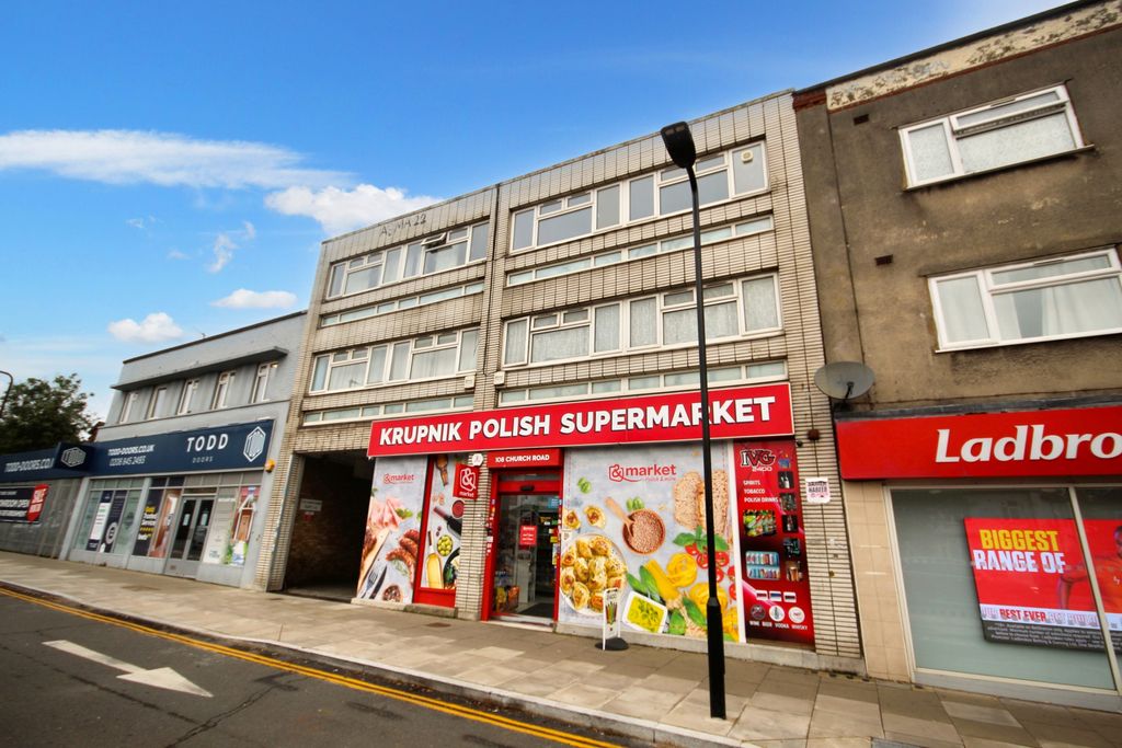 Property photo 1 of 4 Church Road, Northolt, Middlesex Ub5