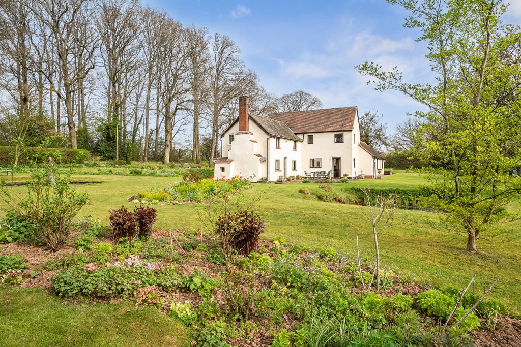 Property photo 3 of 12 1441445-3-69d91031c6Bb7