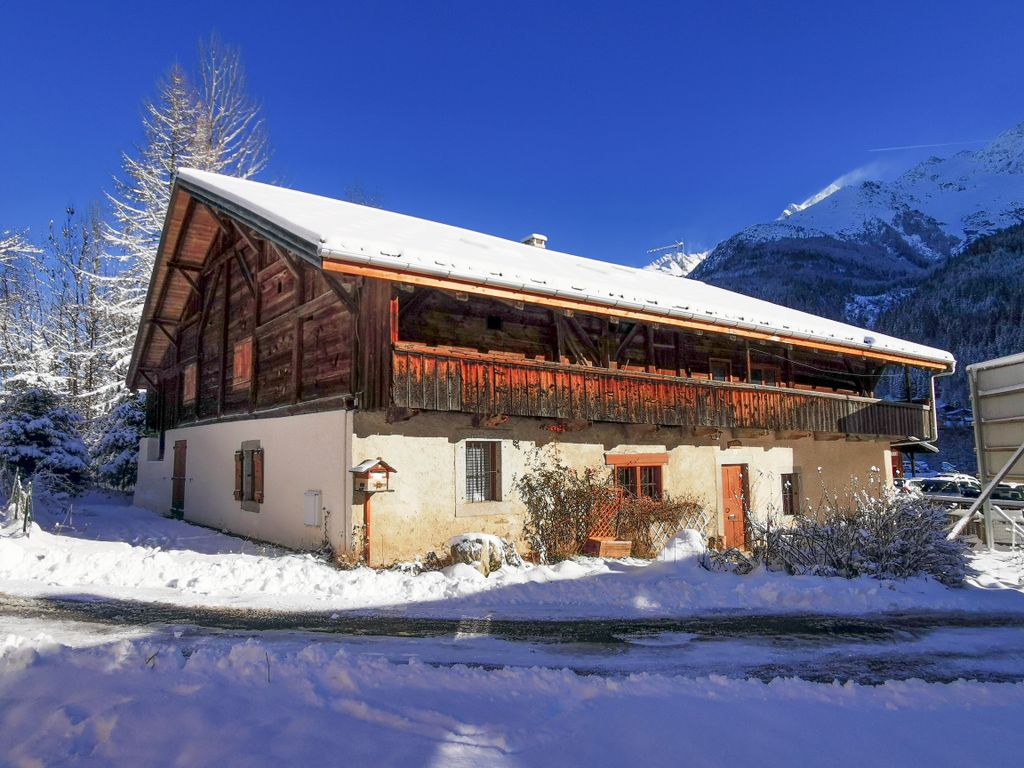 Property photo 3 of 3