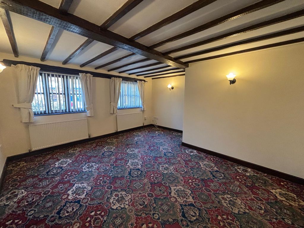Property photo 2 of 10 Image