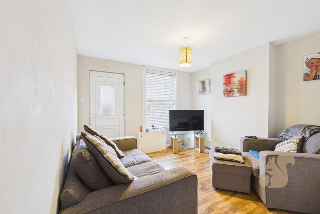 Property photo 2 of 13 Cam01254G0-Pr0397-Still007.Jpg