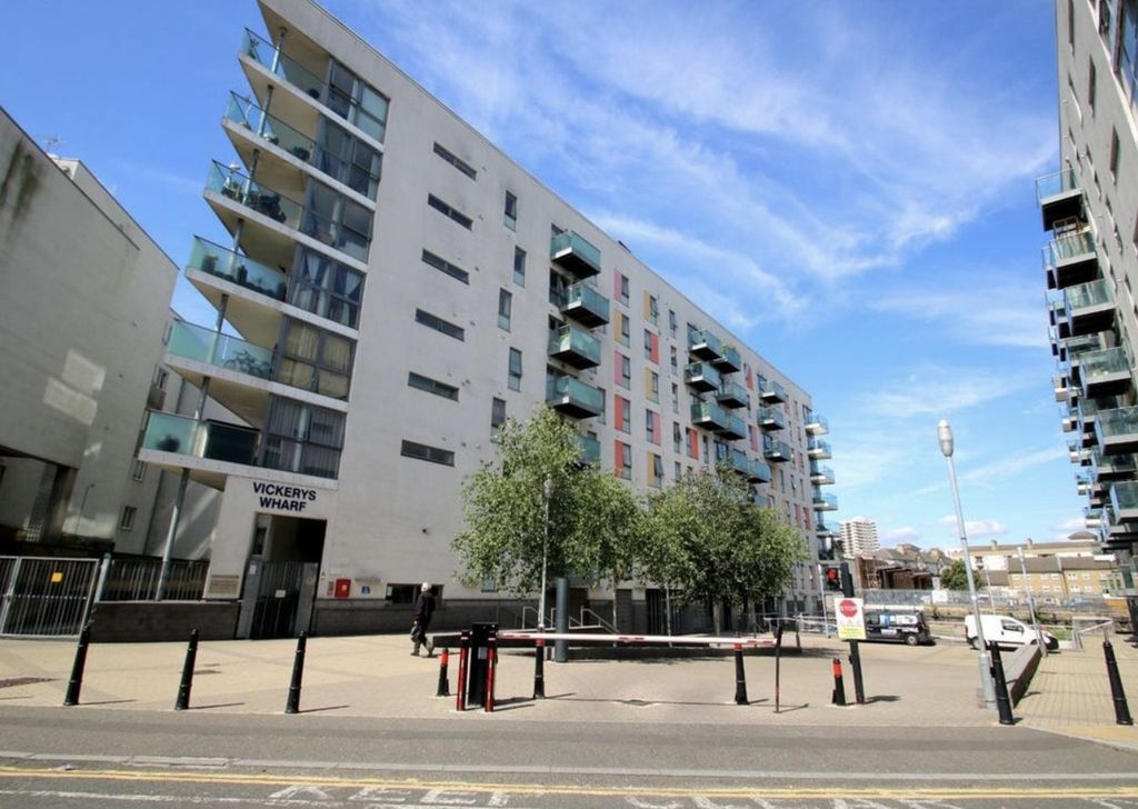 Property photo 1 of 6