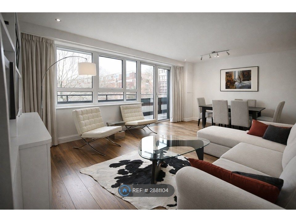 Property photo 2 of 9 Living Room