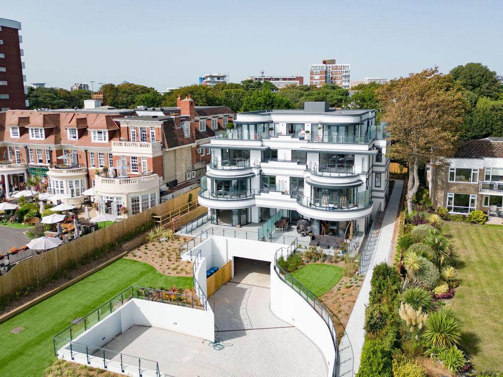 Property photo 1 of 20 East Cliff House - By Ben Parker-48