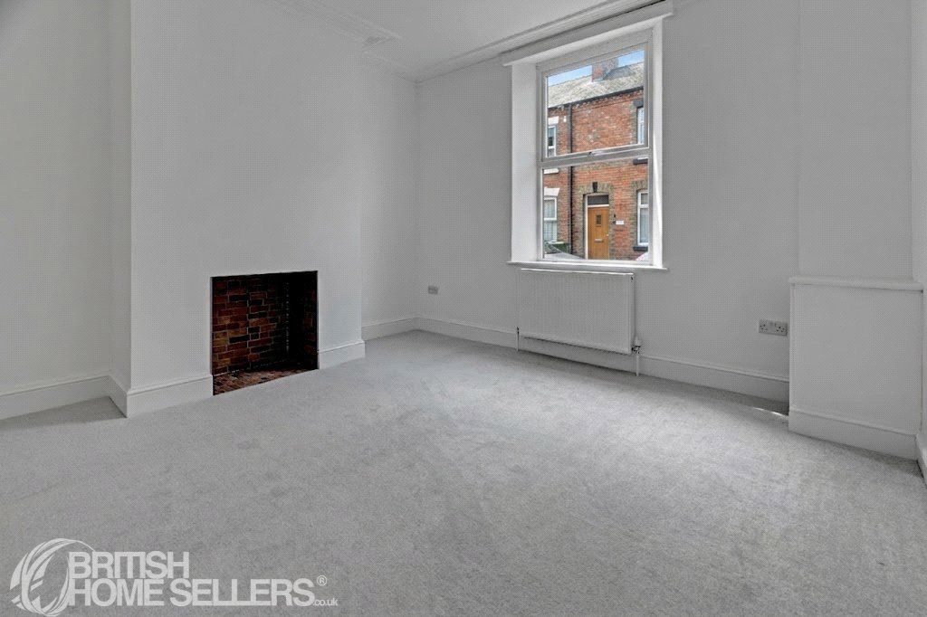 Property photo 3 of 12 Picture No. 21