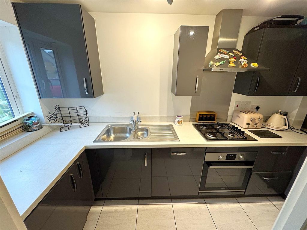 Property photo 3 of 19 Thumbnail_Image2.Jpg