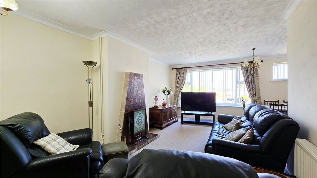 Property photo 2 of 15 Picture No. 15