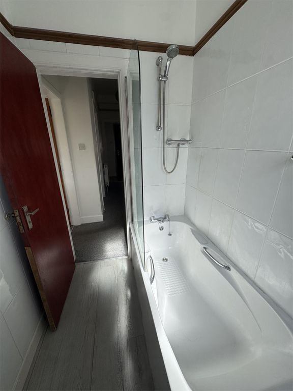Additional image 10 of 2 bed flat for sale39 Eastfield Road, Dumfries DG1