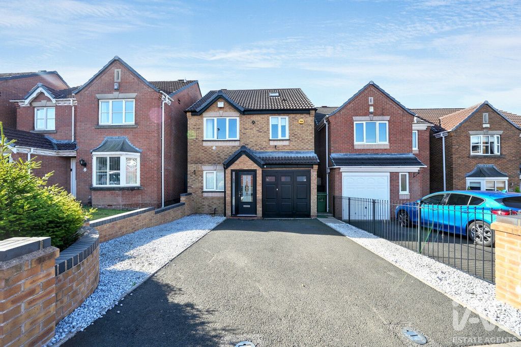 Property photo 1 of 48