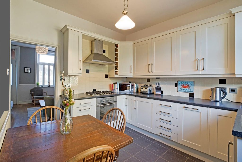 Property photo 3 of 23 Img_1464.Jpg